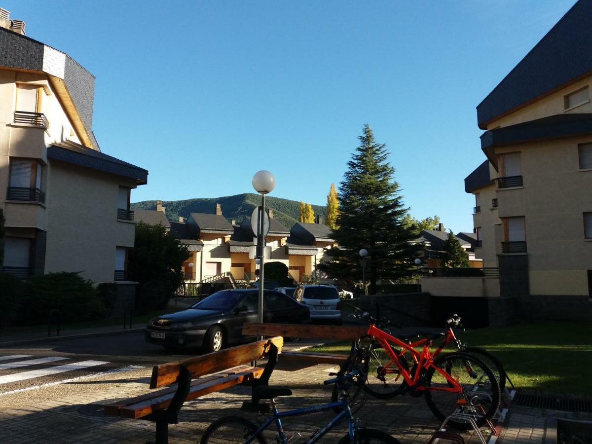 Best Biescas Tourist Home Экстерьер фото