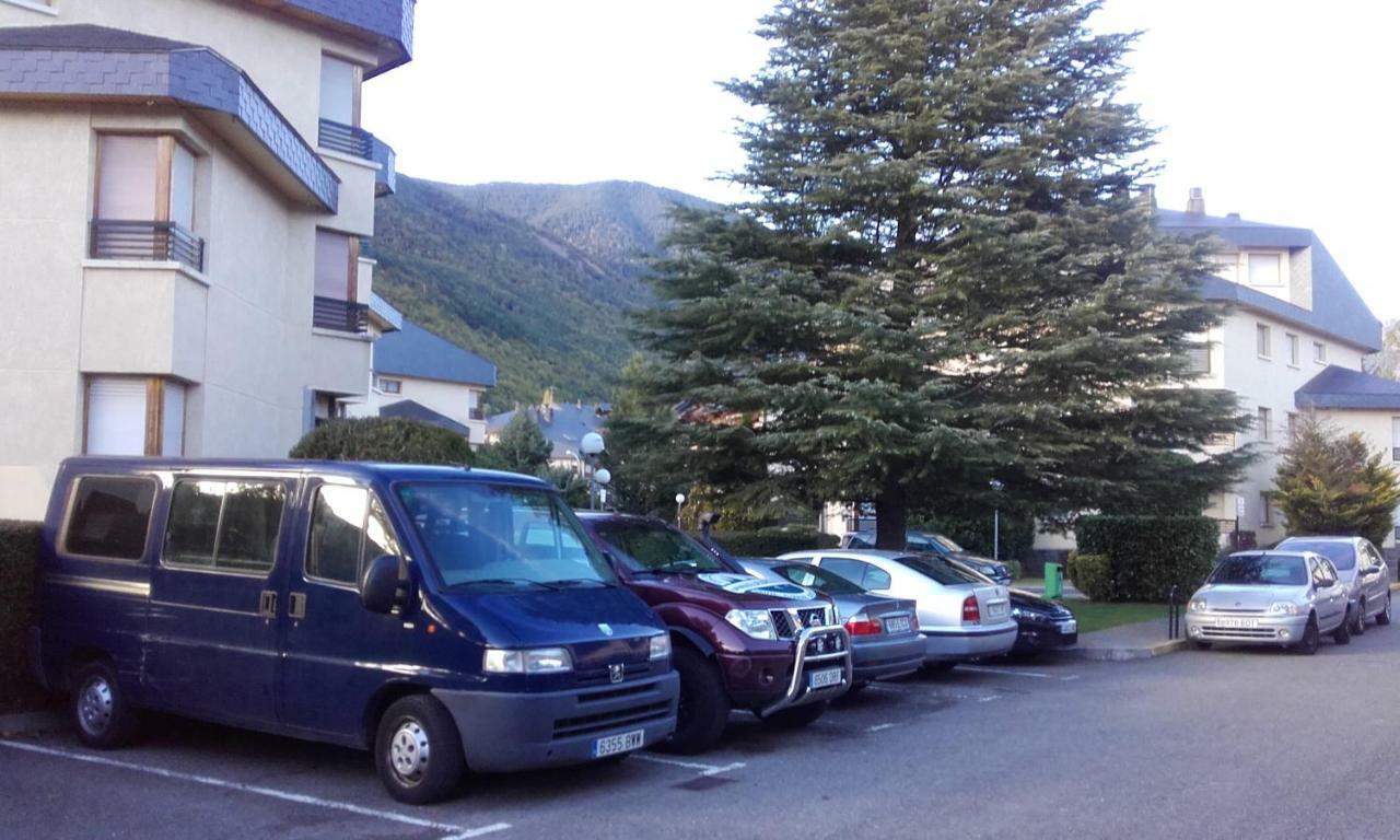 Best Biescas Tourist Home Экстерьер фото